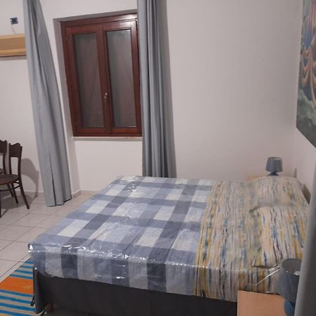 Bed and Breakfast Beb Sa Tanca Nostra Сассари Экстерьер фото
